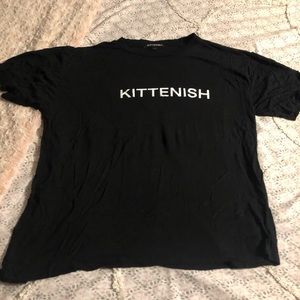 Comfy black Kittenish shirt!